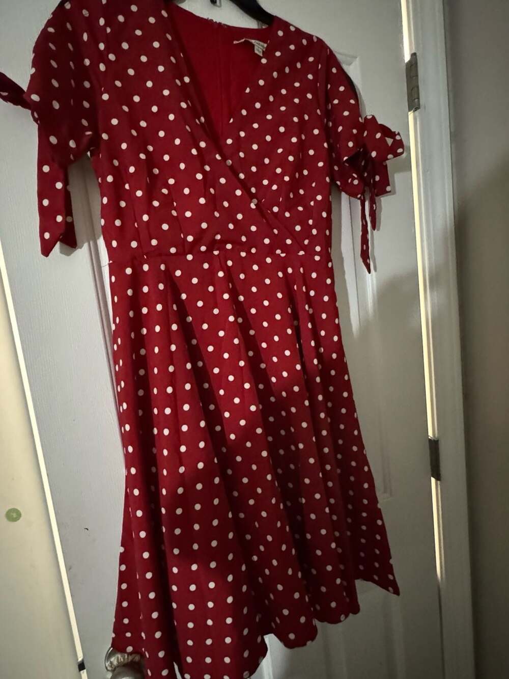 Davi & Dani Polka Dot Dress Size L Red White Tie Sleeve